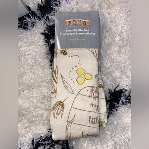 NWT SWADDLE BLANKET